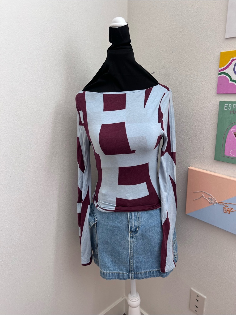 Topshop Abstract Geometric Boat Neck Long Sleeve Top – Burgundy Blue Mod Print